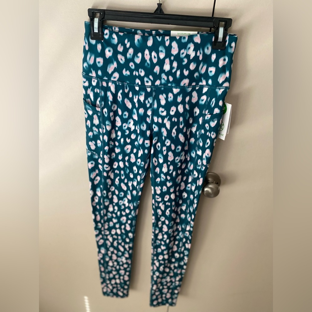 NWT Gaiam Leggings